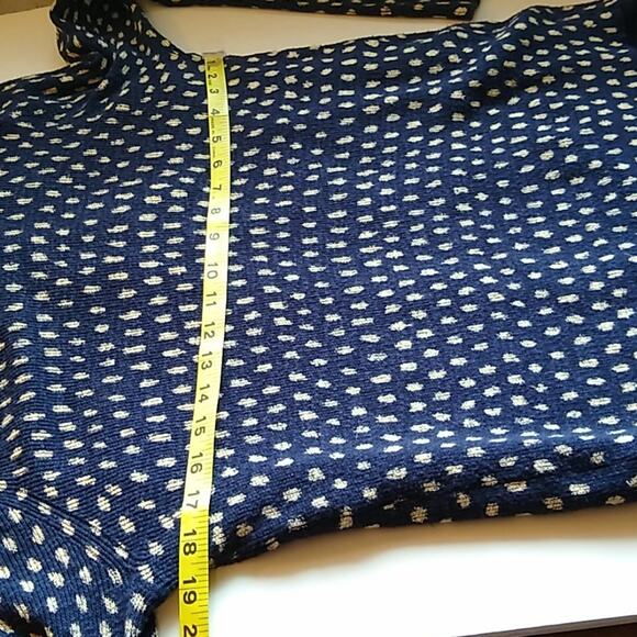 Lucky Brand two for one sweater with dots. Size S - Picture 7 of 8